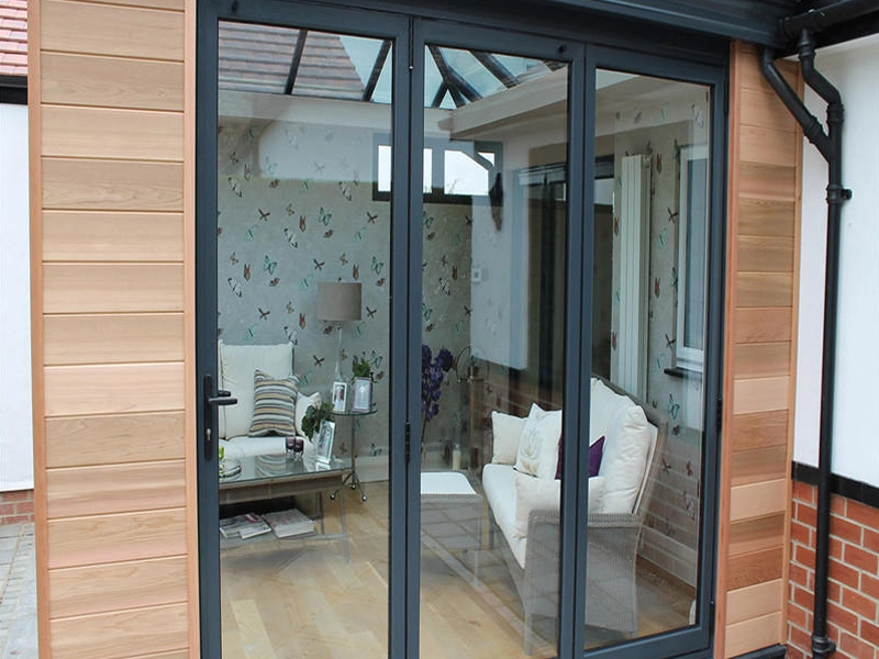 Come il contenuto di Argon influenza le prestazioni dell'unità a doppio vetro