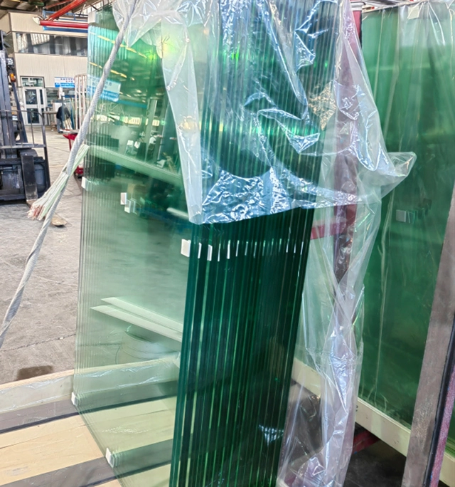 Blog e Download di vetro acustico