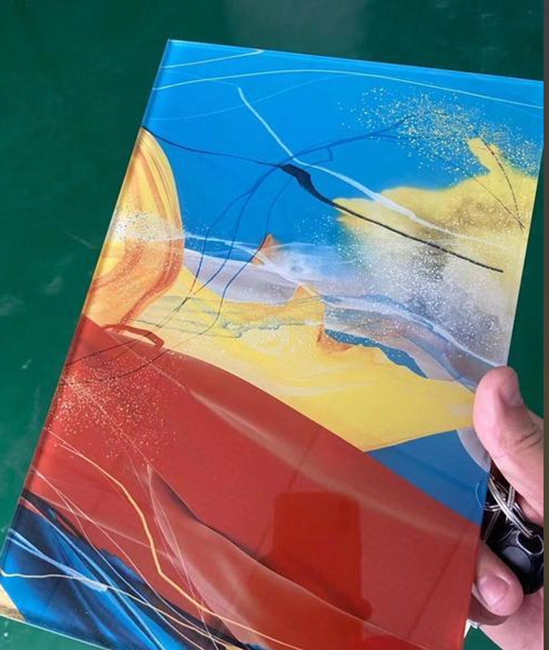 The Difference Between Silk Screen And Digital Printed Glass