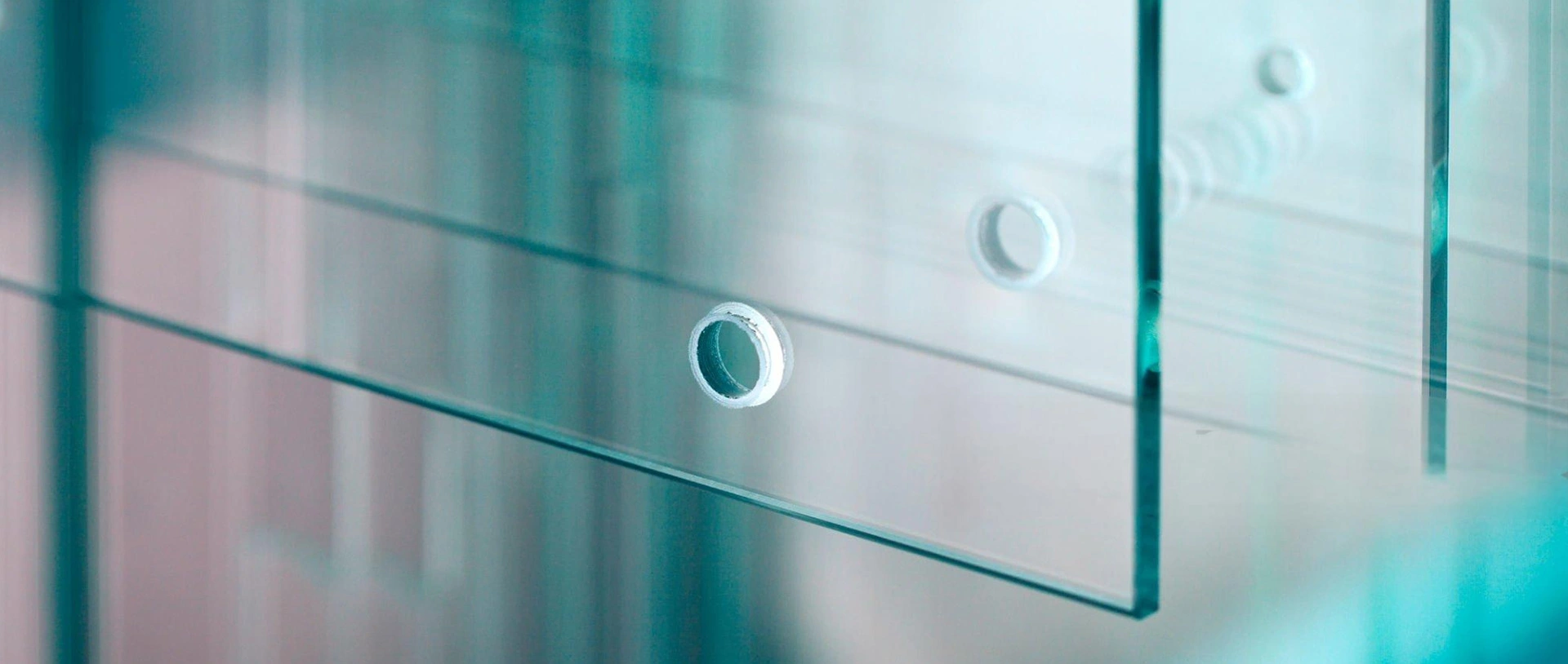 Le caratteristiche e le applicazioni del vetro trattato termicamente